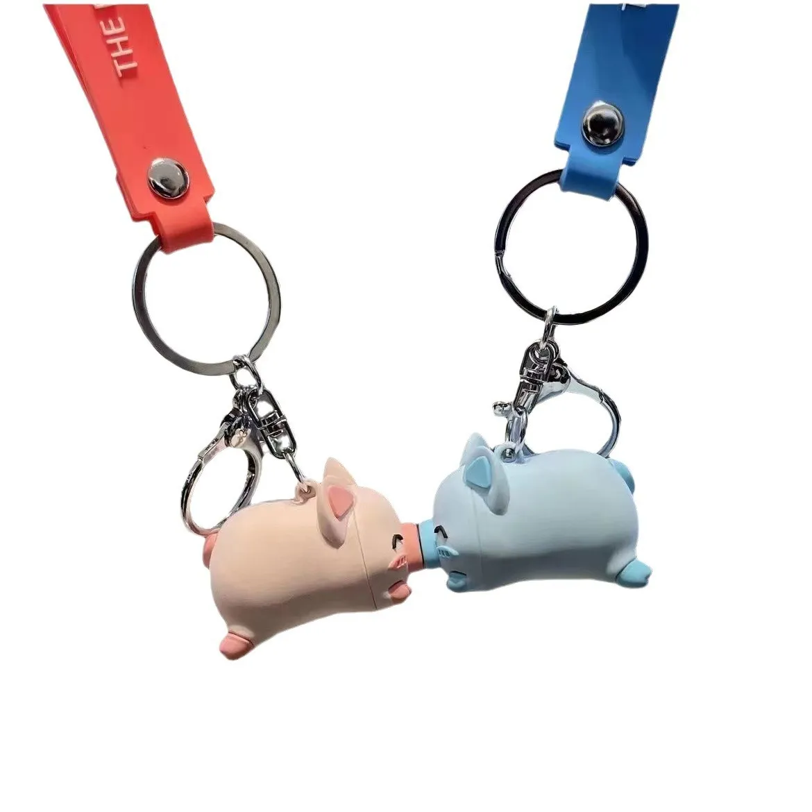 Cute Pig Keychain Set – Cartoon Couple Car Hanging Ornament, Kawaii Bag Charm & Matching Keyring Gift for Couples Friends